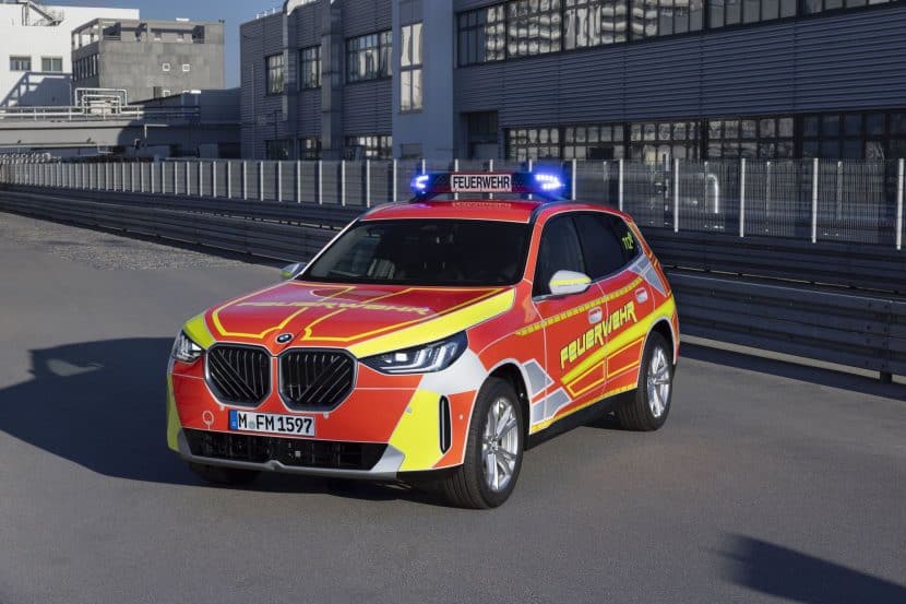 Rettmobil 2025: BMW Reveals X3 and X1 Vehicles for Emergency Services