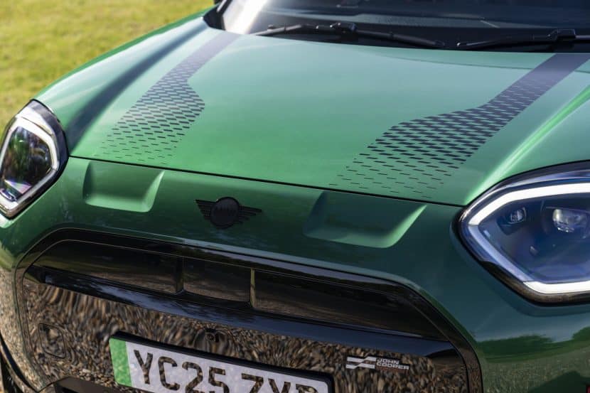 MINI ACEMAN JOHN COOPER WORKS BRITISH RACING GREEN 28