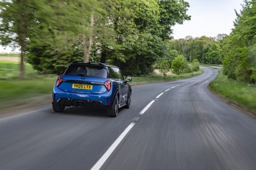 MINI JCW SUNSHINE BLUE F66 00 MINI JCW SUNSHINE BLUE F66 00