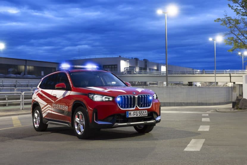 U11 BMW X1 FIRE EMERGENCY VEHICLE 08