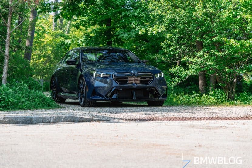 2025 BMW M5 G90 SEPIA METALLIC 47 2025 BMW M5 G90 SEPIA METALLIC 47