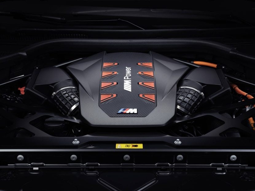 2026 BMW XM FACELIFT 00