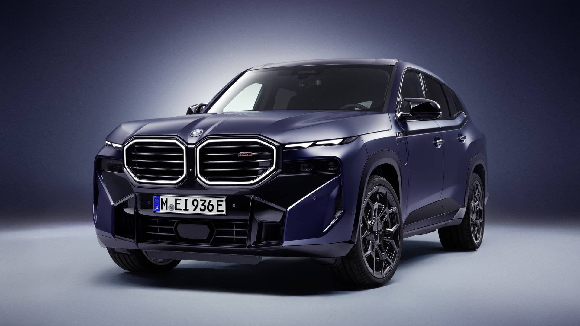 2026 BMW XM FACELIFT 16