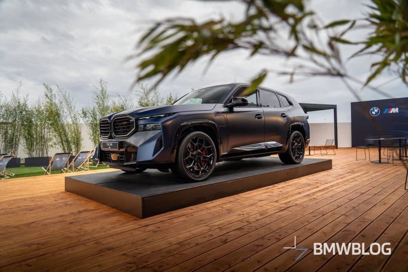 2026 BMW XM FACELIFT FROZEN TANZANITE BLUE 16