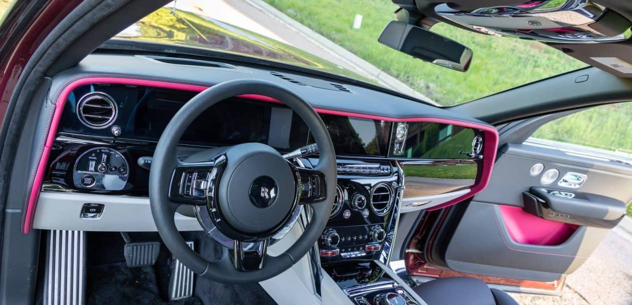 ROLLS ROYCE CULLINAN SERIES II 01