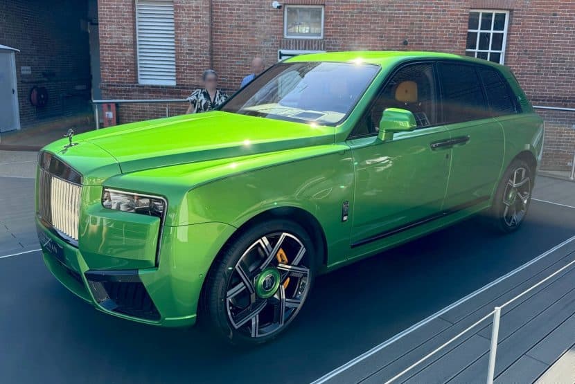 2025 ROLLS ROYCE CULLINAN BLACK BADGE BRENNER GREEN 4 2025 ROLLS ROYCE CULLINAN BLACK BADGE BRENNER GREEN 4