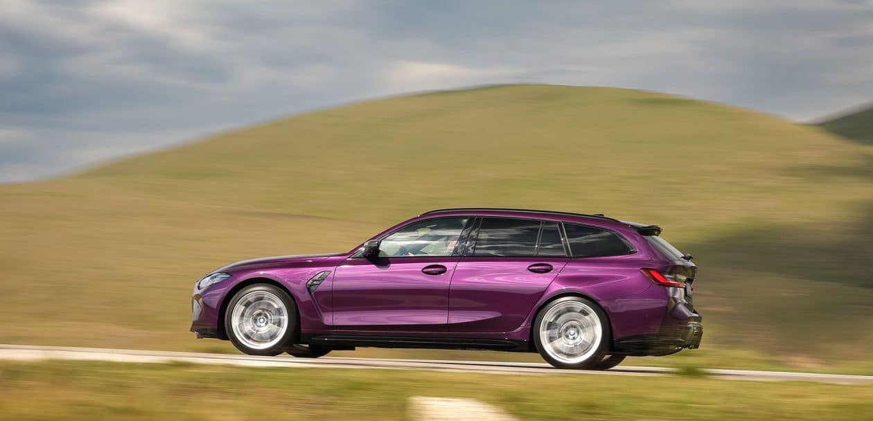 2025 BMW M3 TOURING TWILIGHT PURPLE 26
