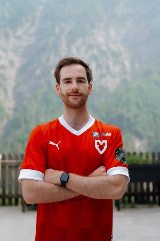 BMW ROAD TO WORLD CHAMPIONSHIP ESPORTS 108 Moritz Löhner