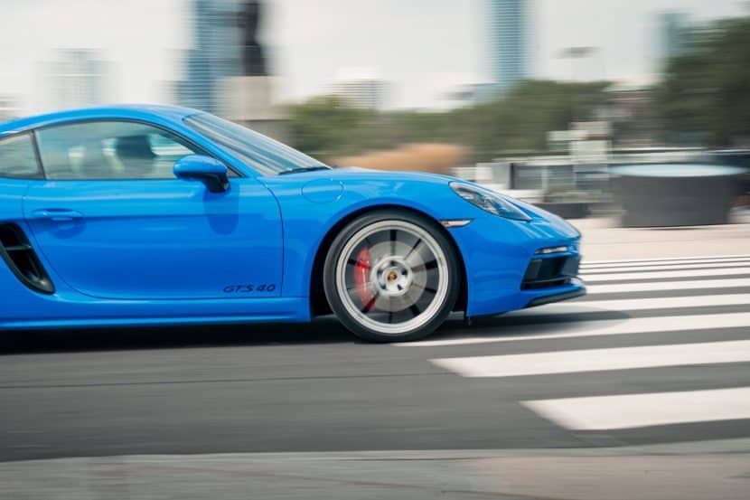 PORSCHE CAYMAN GTS DAILY DRIVING