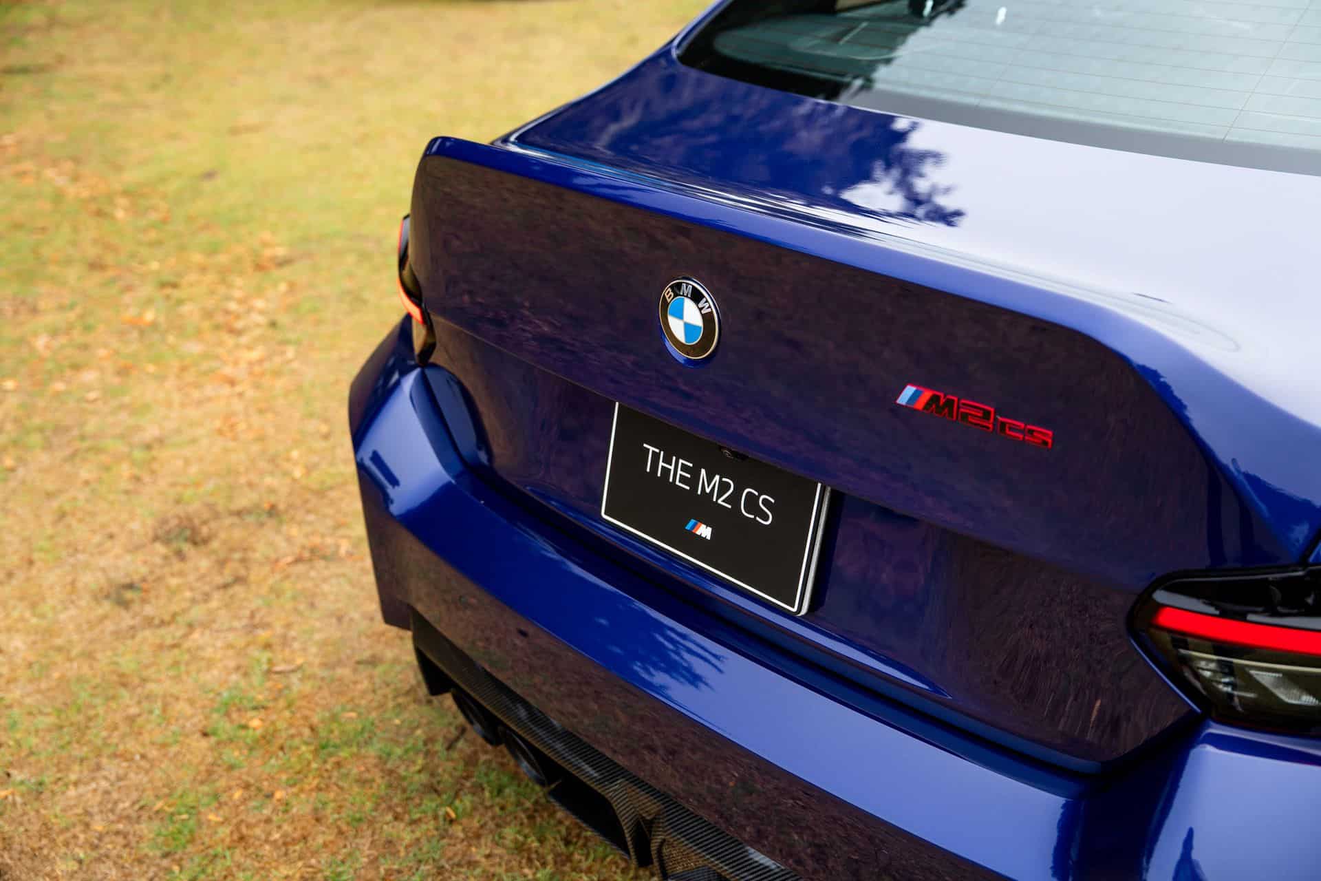 2026 BMW M2 CS VELVET BLUE UNVEIL 06