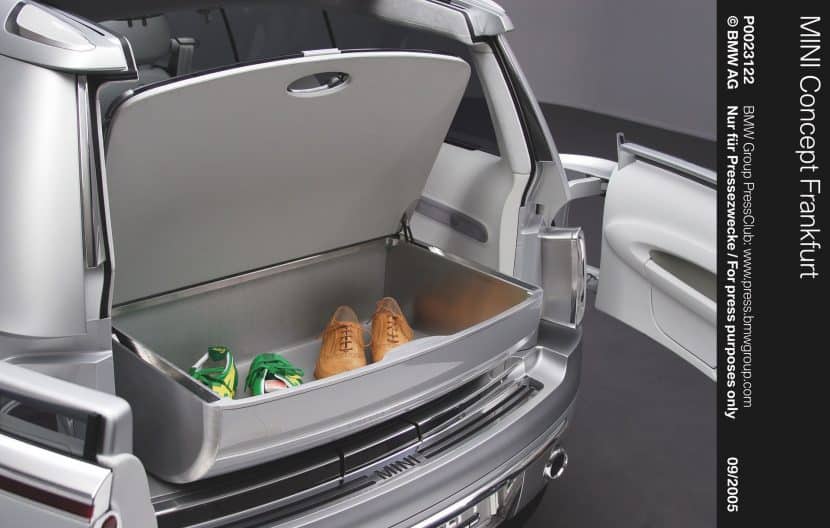 MINI CONCEPT FRANKFURT trunk space