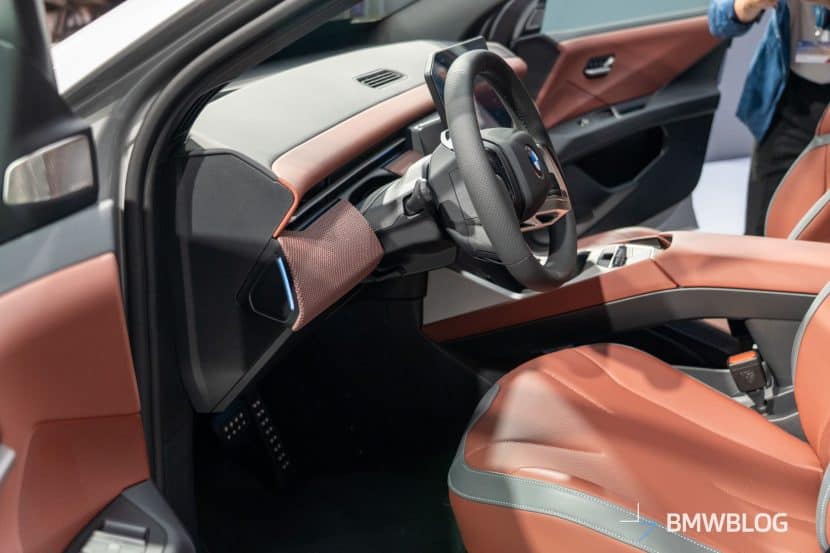 2026 BMW IX3 SPACE SILVER 00 2026 BMW IX3 SPACE SILVER 00