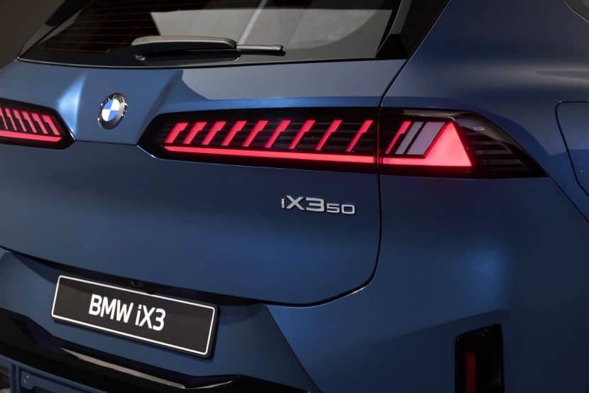2026 BMW IX3 STUDIO PHOTOS 04 2026 BMW IX3 taillights with LEDs