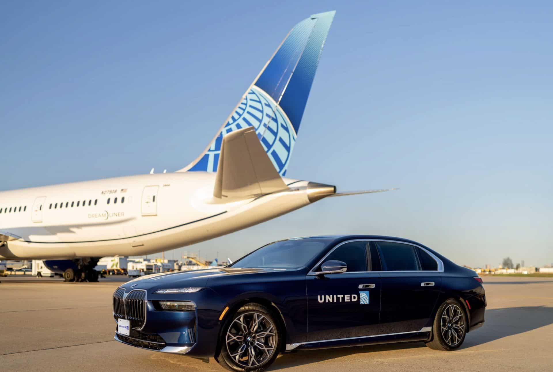 BMW I7 UNITED AIRLINES TARMAC TRANSFER 00