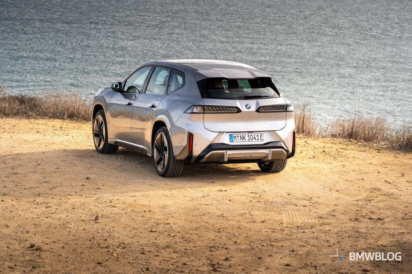 2025 BMW IX3 SPACE SILVER 33