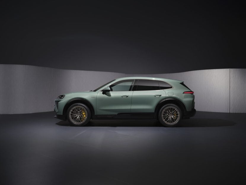 2026 PORSCHE CAYENNE ELECTRIC 36