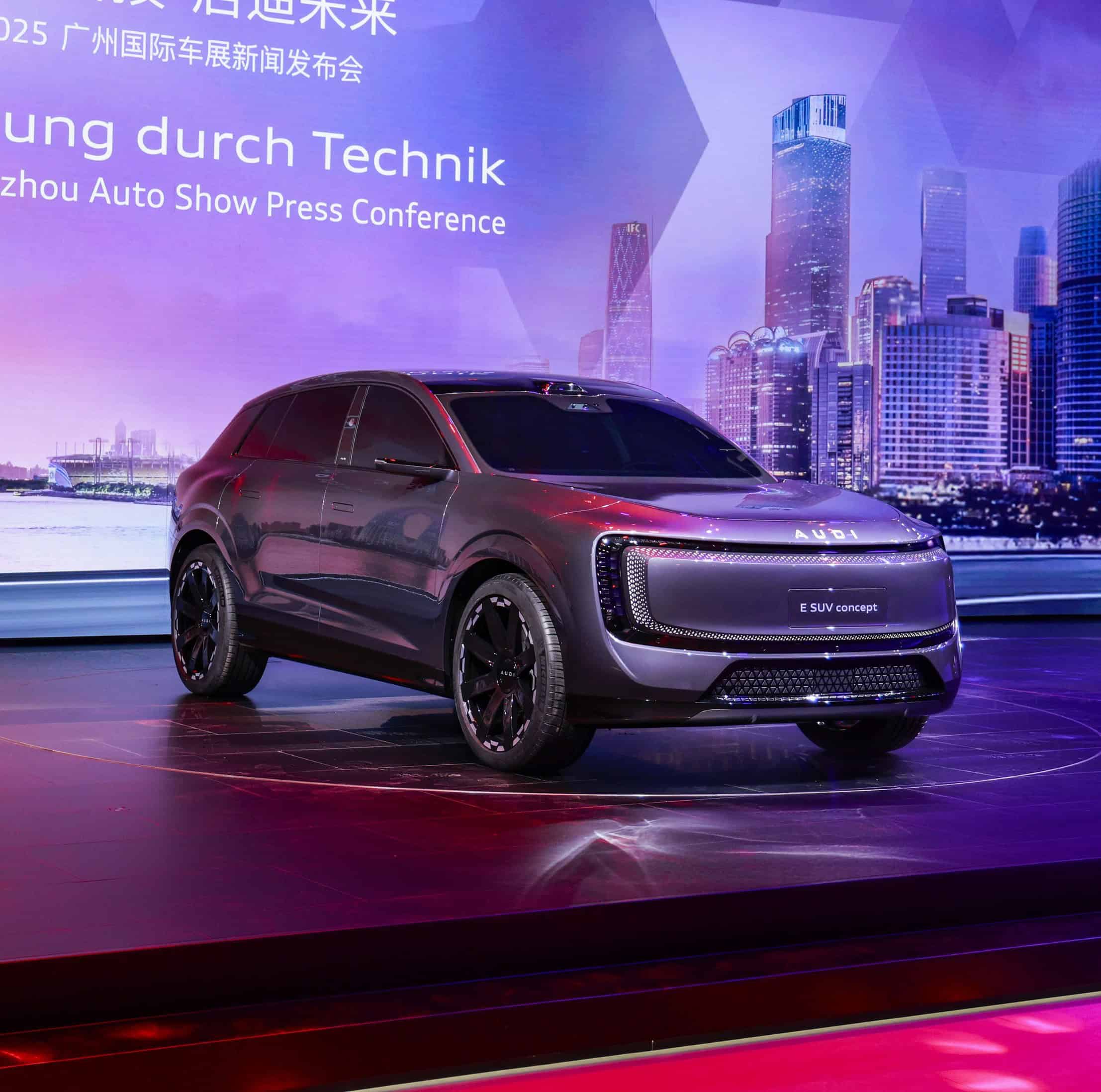 AUDI E SUV CONCEPT 7