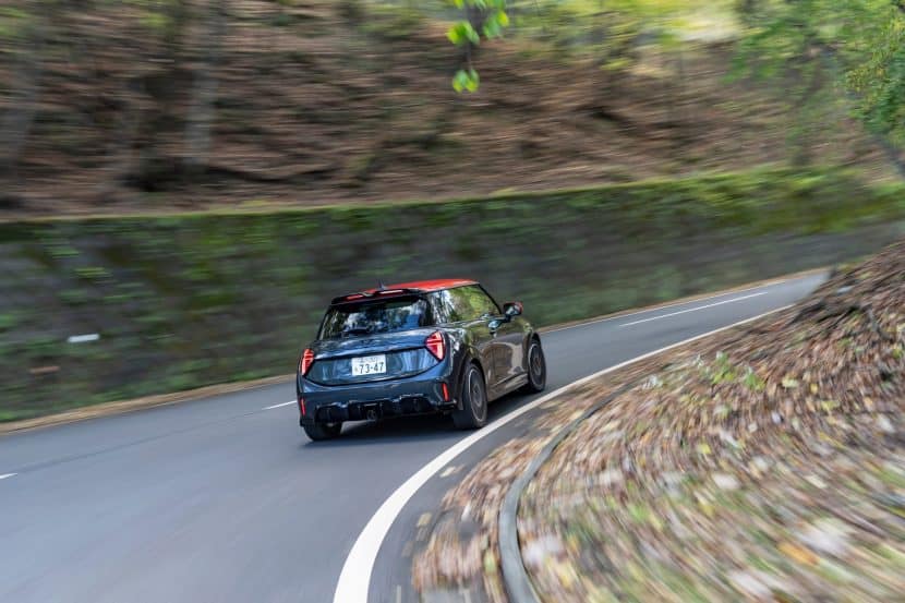 MINI JOHN COOPER WORKS IN JAPAN 2