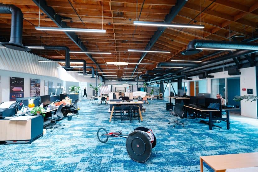 BMW DESIGNWORKS SANTA MONICA 00 BMW DESIGNWORKS SANTA MONICA 00