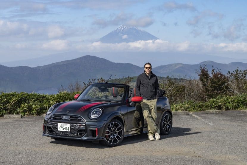 Driving Two MINIs from Tokyo to Hakone — And a Night at Tatsumi PA