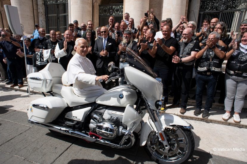 BMW R 18 TRANSCONTINENTAL FOR POPE LEO XIV 1