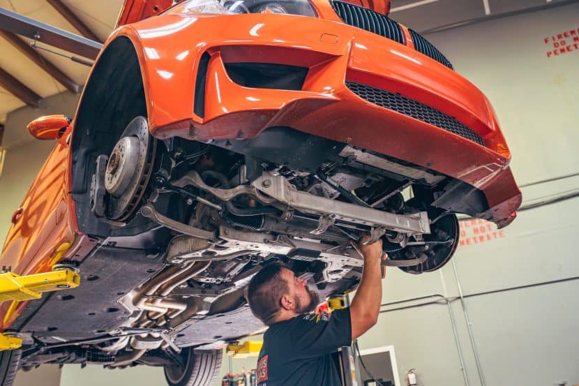 BMW 1M MAINTENANCE 07