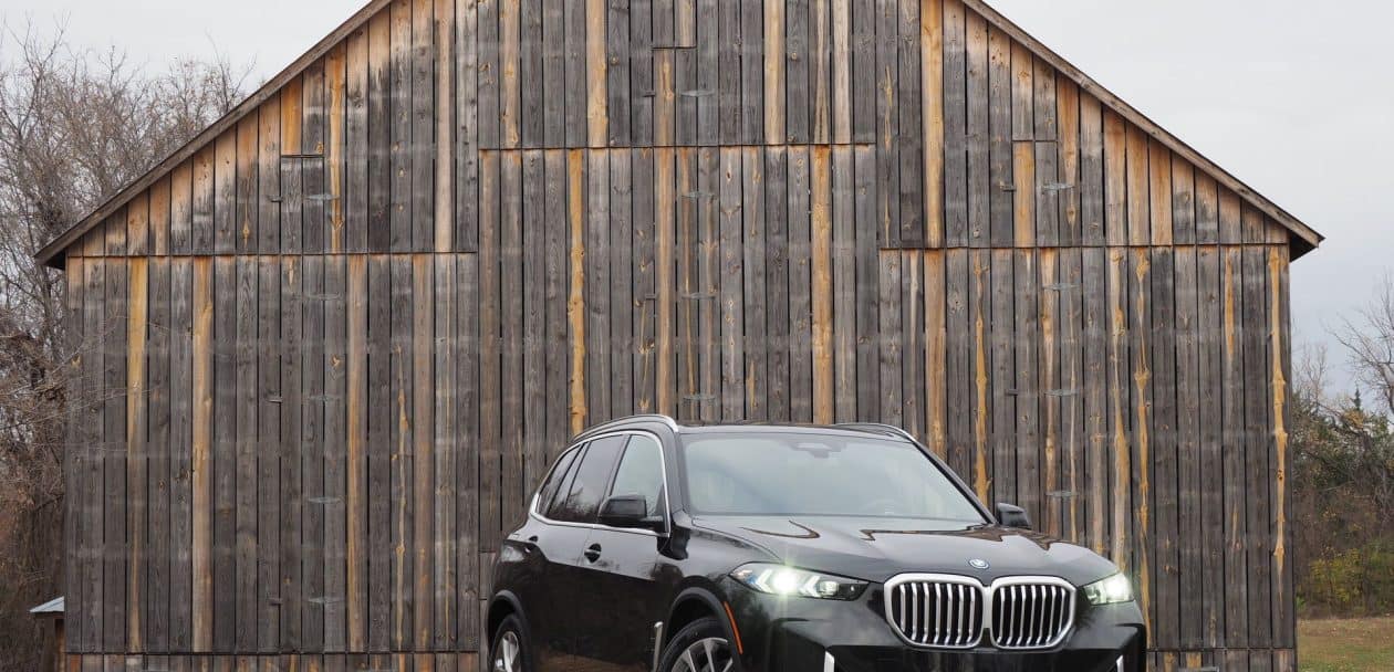 BMW X5 XDRIVE50E REVIEW 19