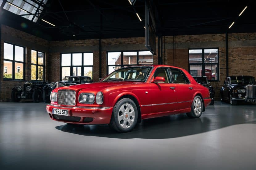 Bentley, BMW, and the Arnage That Bridged Two Eras