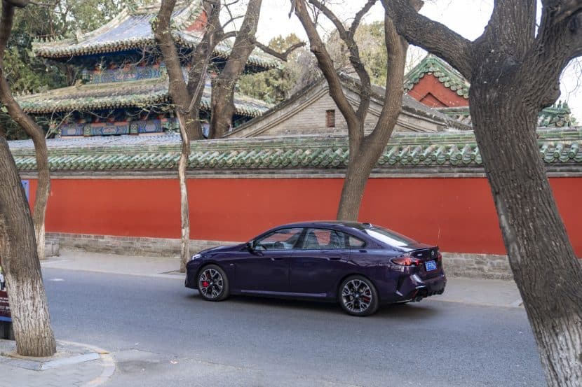 BMW M235L THUNDER NIGHT PURPLE IMAGE 6