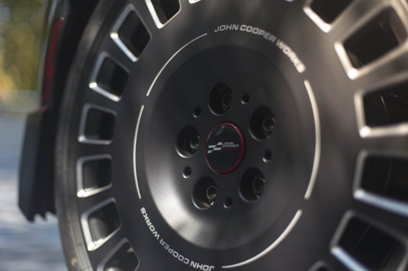 JOHN COOPER WORKS ACCESSORIES 03 JOHN COOPER WORKS ACCESSORIES 03