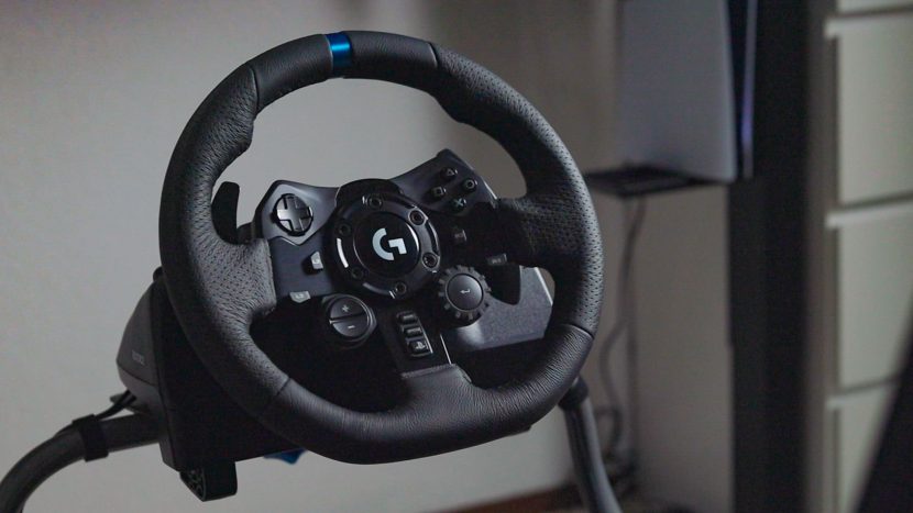 LOGITECH STEERING 01