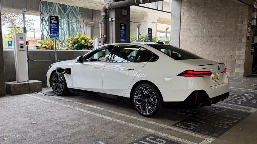 2025 BMW 550E REVIEW 02 2025 BMW 550E REVIEW 02