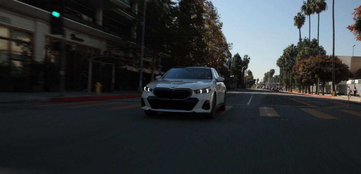 2025 BMW 550E TEST DRIVE 00