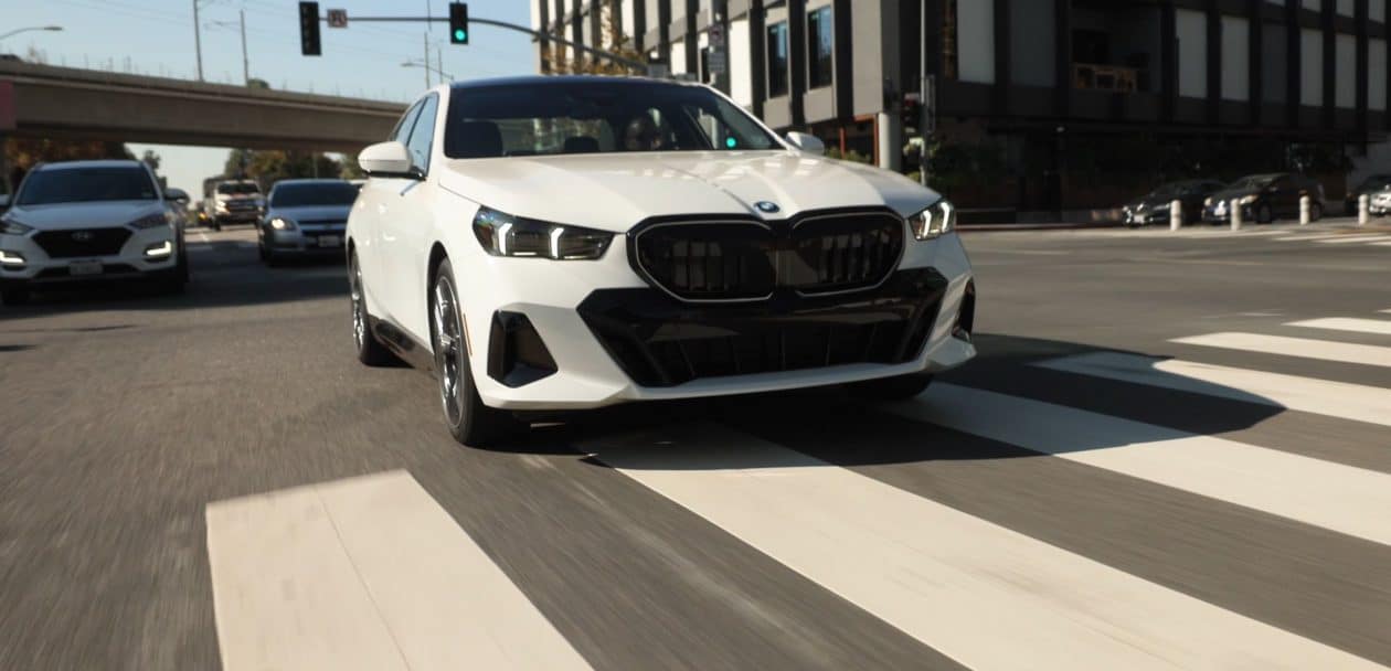 2025 BMW 550E TEST DRIVE 02