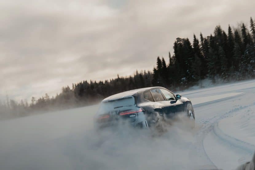 2026 BMW IX3 SNOW DRIVING 22 2026 BMW IX3 SNOW DRIVING 22