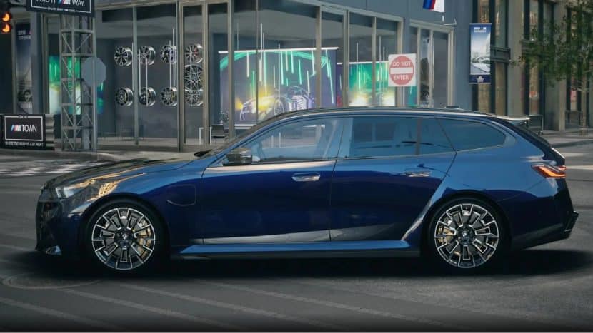 MIDNIGHT SAPPHIRE II METALLIC M5 TOURING