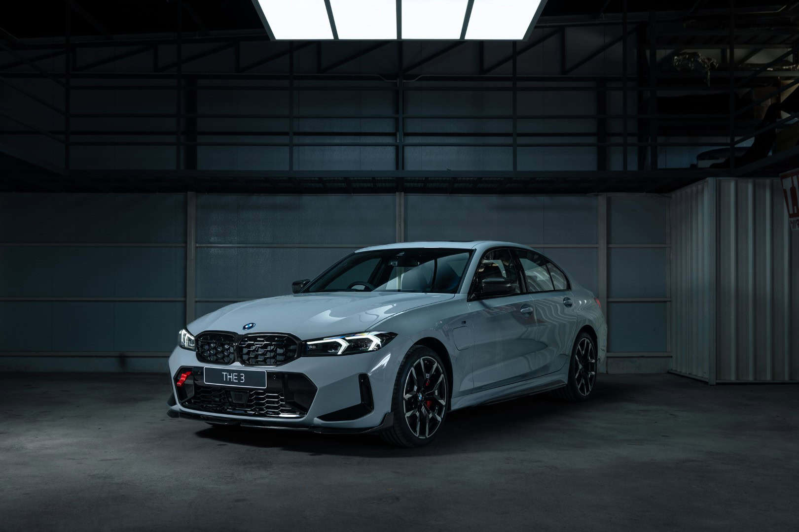 BMW 330E M SPORT M PERFORMANCE EDITION 28