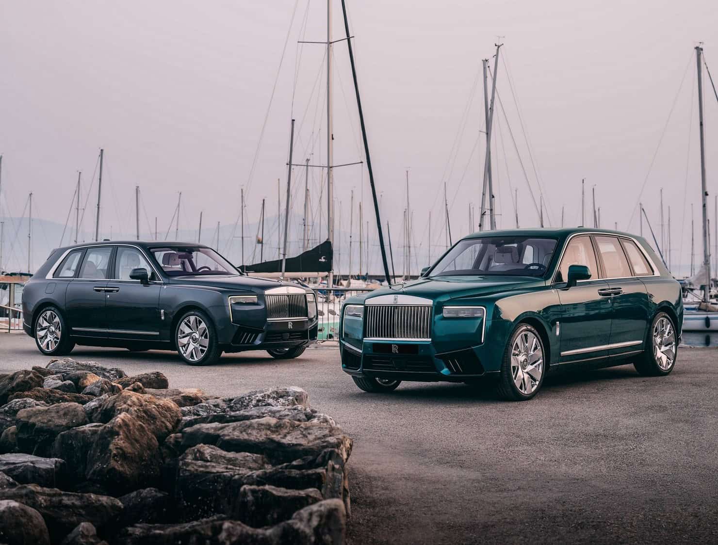 ROLLS ROYCE CULLINAN YACHTING 23