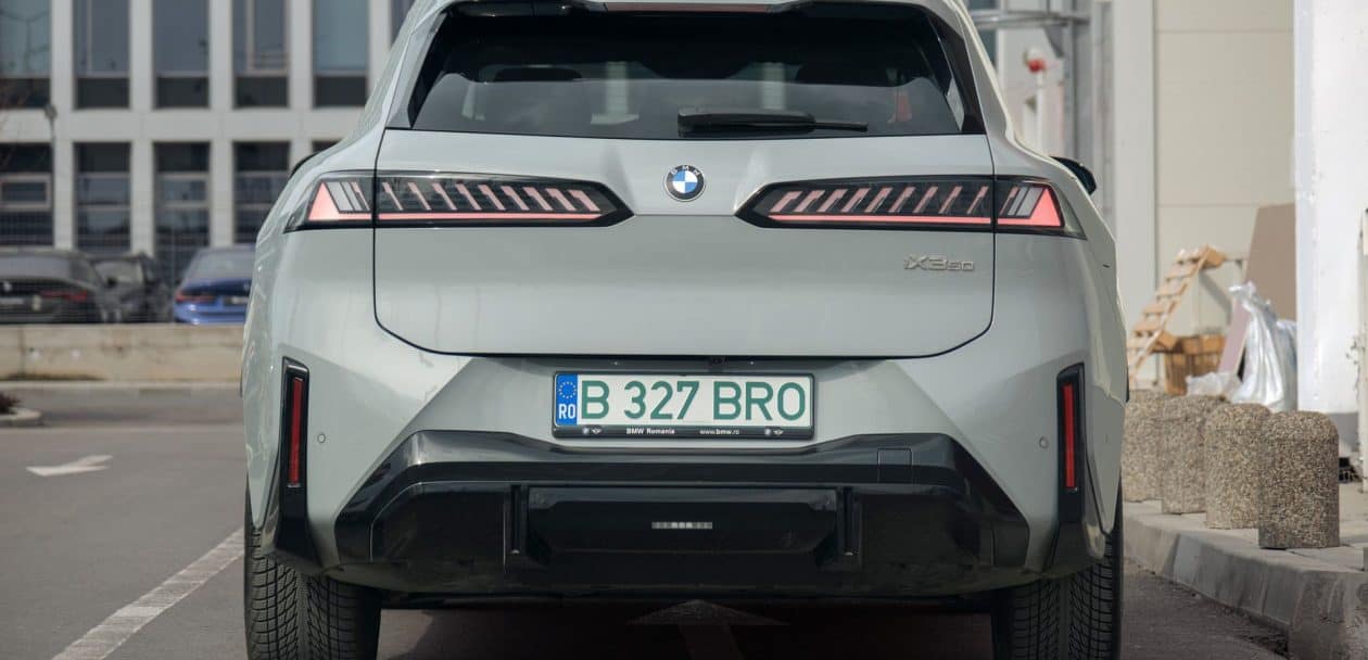 2026 BMW IX3 50 XDRIVE rear end
