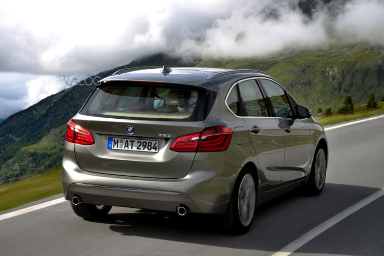 225i-active-tourer-41