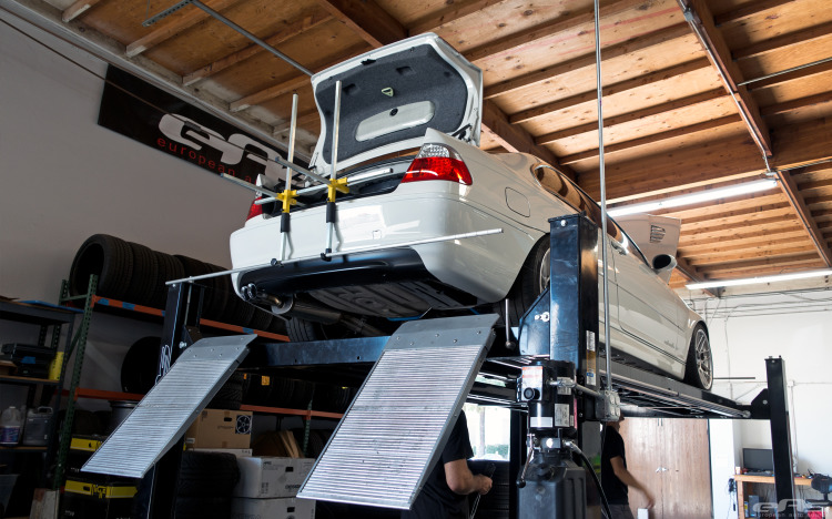 Alpine White BMW E46 330Ci Tuning Build Alpine White BMW E46 330Ci Tuning Build