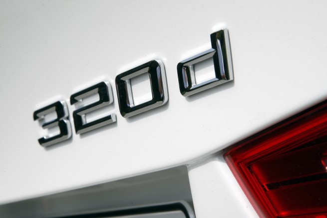 BMW-320d-EfficientDynamics-9