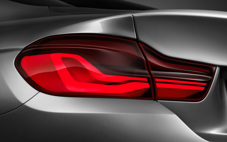 BMW-4-Series-Coupe-concept-taillight-in-studio
