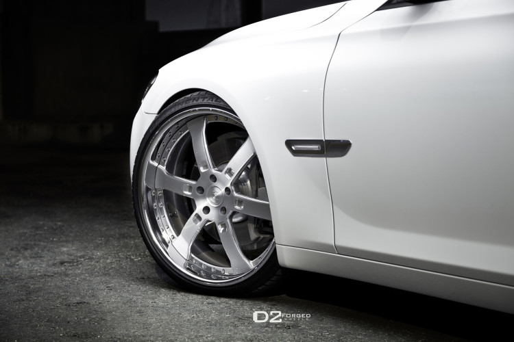 2012 BMW 750LI – 22″ D2FORGED FMS-09