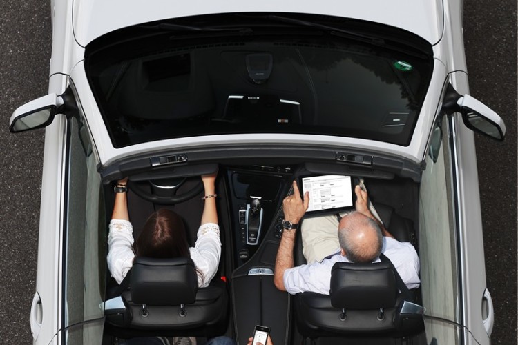 BMW LTE Car Hotspot to bring high-speed internet in the car