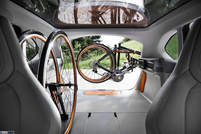 BMW Concept Active Tourer Outdoor-21