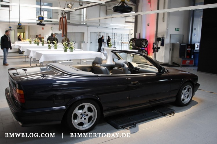 The E34 M5 Convertible side view