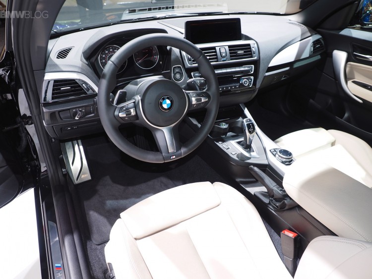 BMW-M235i-Convertible-images-09