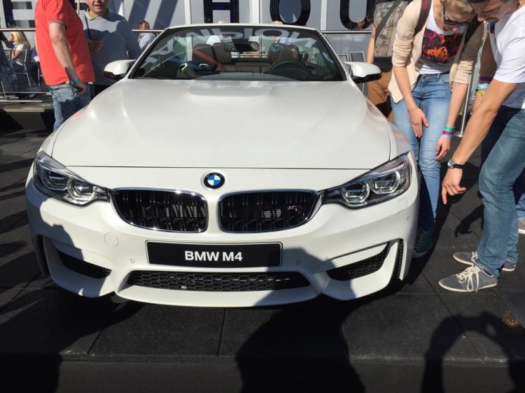 BMW-M4-Cabrio-F83-Frozen-White-Individual-matt-weiss-02-750x562