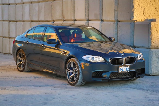 BMW M5-24